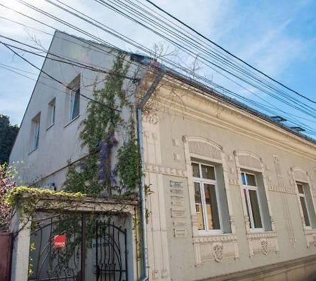 Aqua Apartments Satu Mare Exterior photo